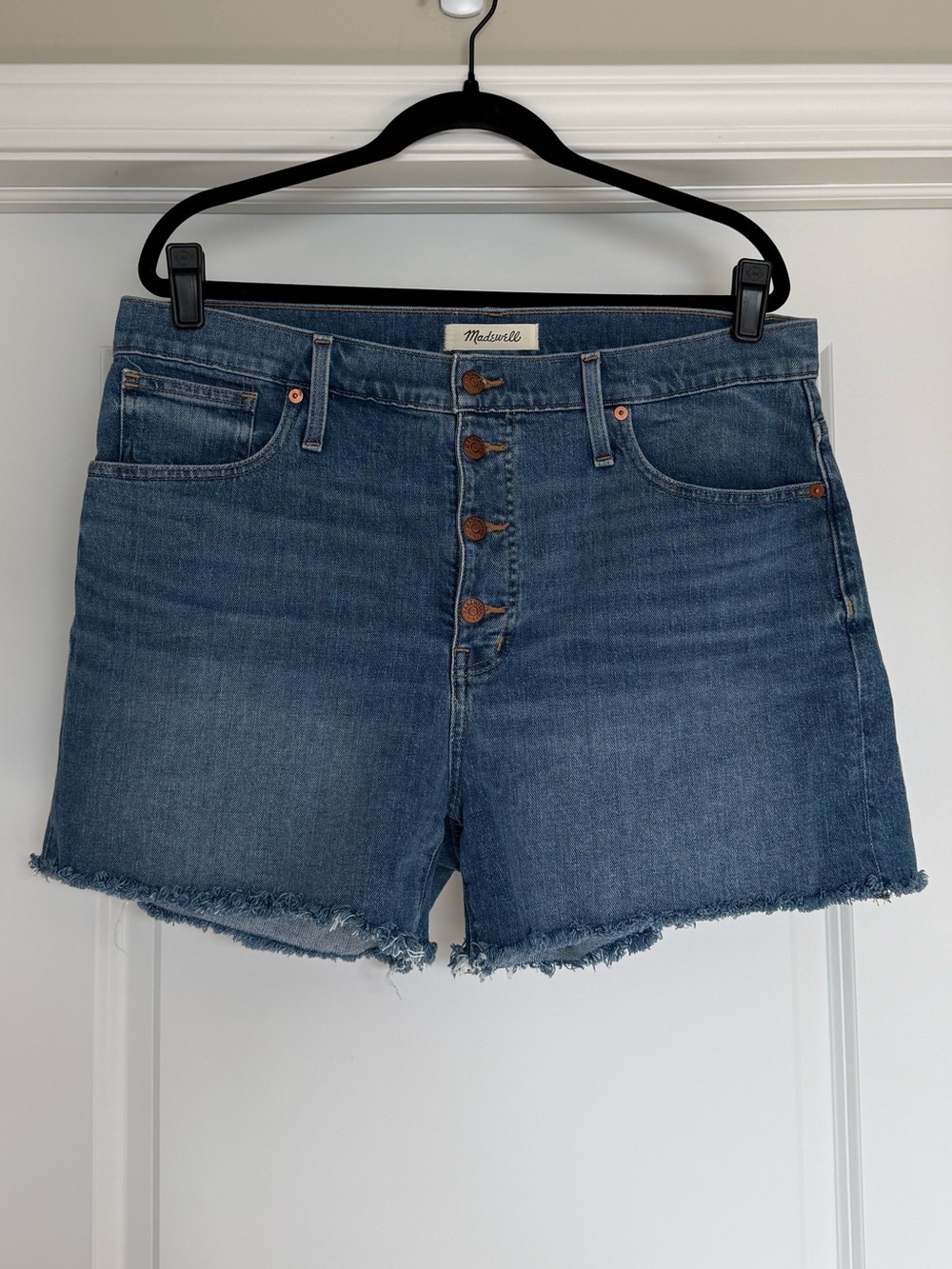 Madewell High Rise Denim Shorts | 32 - Picture 2 of 6